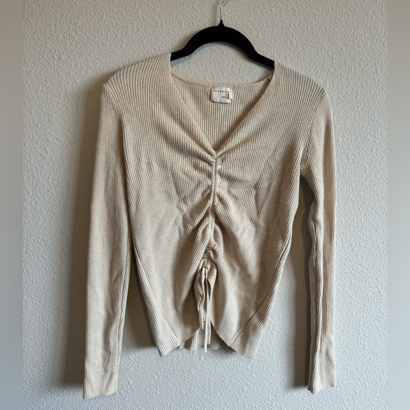 Dreamers by Debut Sweater - Picture 3 of 5